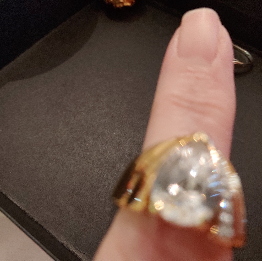 Ring - Picture 6 of 10